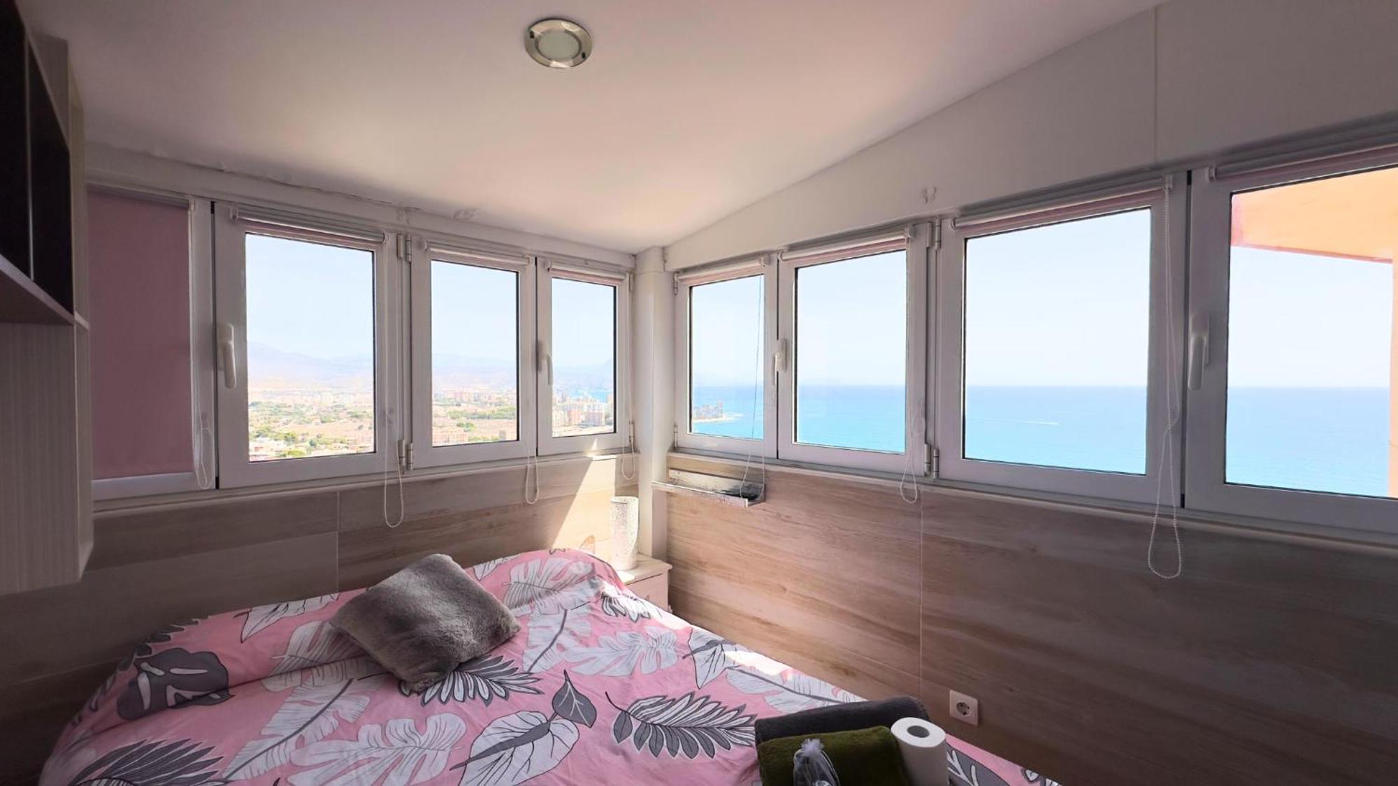 Atico A 50M Del Mar. Parking Gratis. A/C Apartment El Campello Ngoại thất bức ảnh