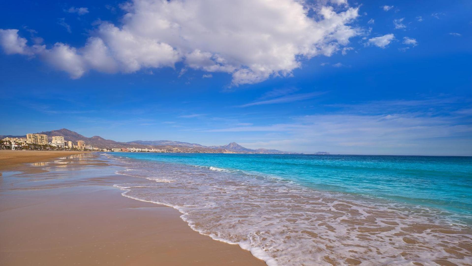 Atico A 50M Del Mar. Parking Gratis. A/C Apartment El Campello Ngoại thất bức ảnh