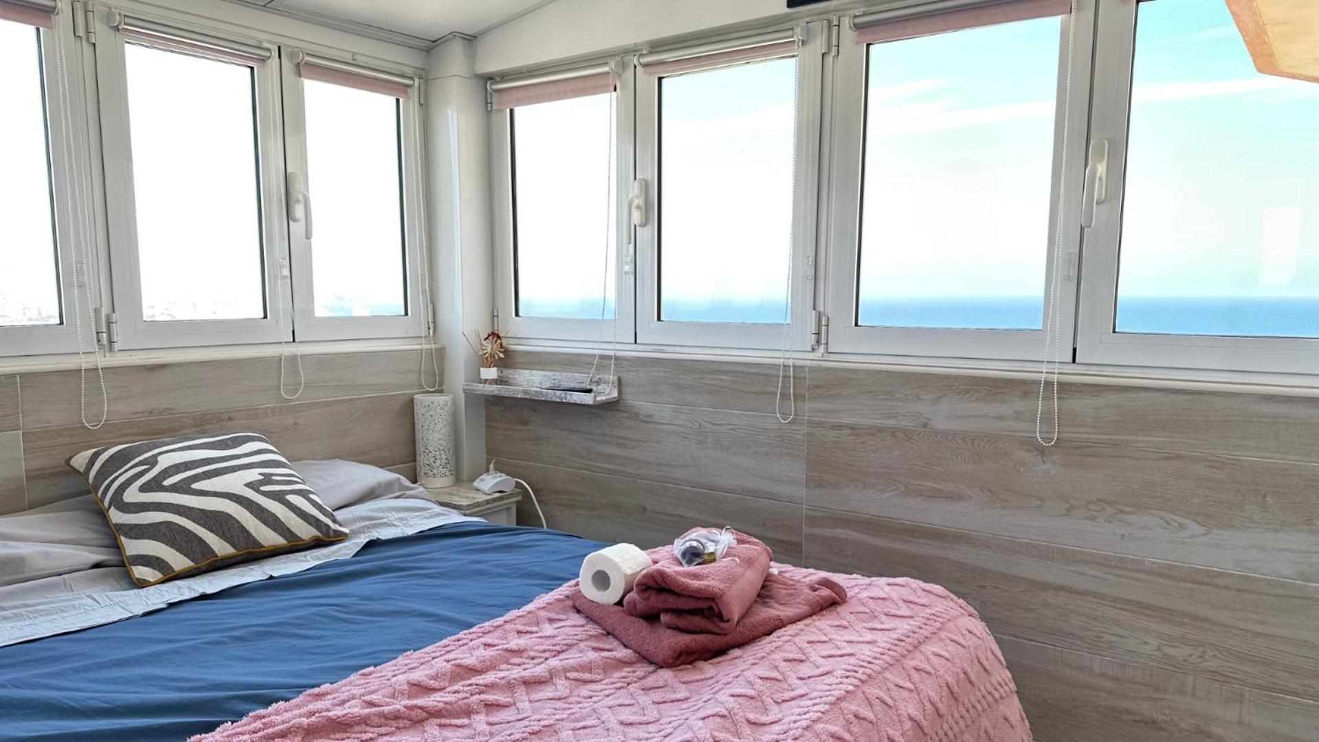 Atico A 50M Del Mar. Parking Gratis. A/C Apartment El Campello Ngoại thất bức ảnh